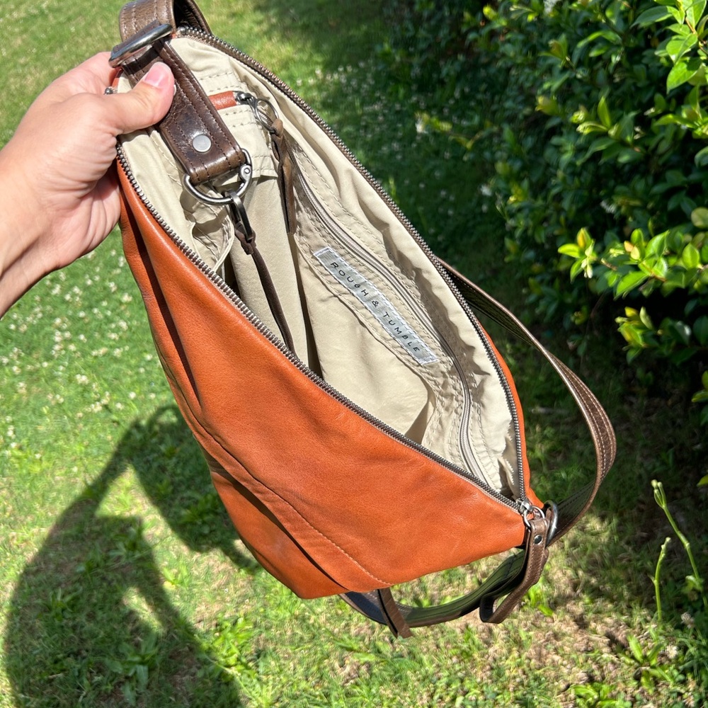 Rough & Tumble Large Hobo bag - Picture 4 of 7